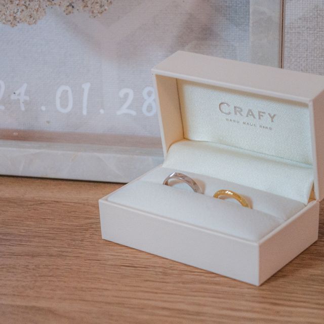 【CRAFY(クラフィ)の口コミ】 お互いが気に入るデザインを作りました。
普通はお揃いのデザインがいいの…