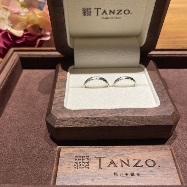【TANZO.(鍛造指輪)の口コミ】 色々なデザインをお店の方にご提案いただき、その中から選びました！一つ…