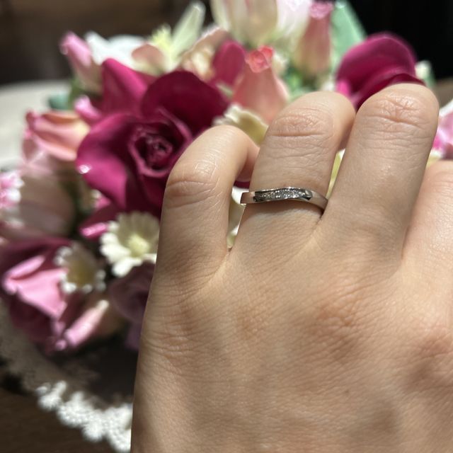 【TANZO.(鍛造指輪)の口コミ】 フルオーダーで自分好みのデザインができて満足。ヘアラインやウェーブな…