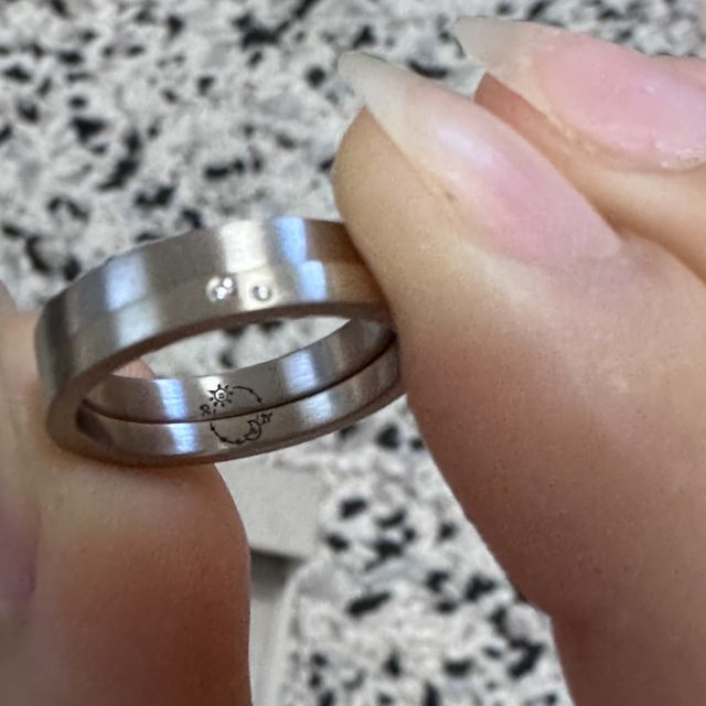 【mina.jewelry(ミナジュエリー)の口コミ】 デザインが豊富で色々選ぶことが出来て良かったです。
自分が考えたデザイ…