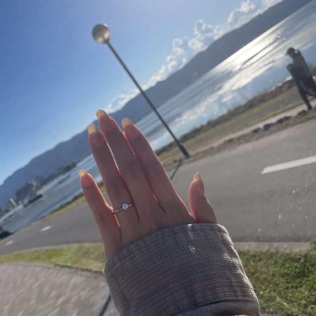 【俄(にわか)の口コミ】 シンプルで歳を重ねても付けやすいと思いました。私の指に合っているのか…