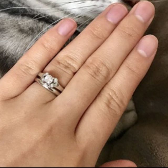 【カルティエ(Cartier)の口コミ】 色々なお店を見て回りましたが、なかなかしっくりくるものがなく、こちら…