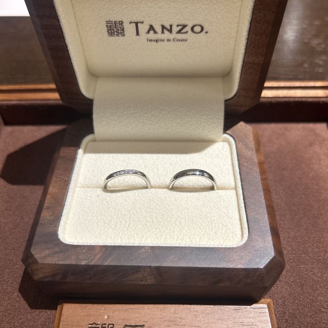 【TANZO.(鍛造指輪)の口コミ】 シンプルだけど輝きもあり着けていても違和感がなくとてもいい感じの指輪…