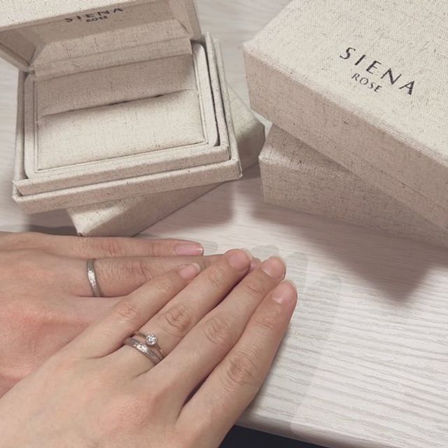 【SIENAROSE(シエナロゼ)の口コミ】 彼曰く何かをモチーフに作られている婚約指輪が意外となく、悩んでいると…