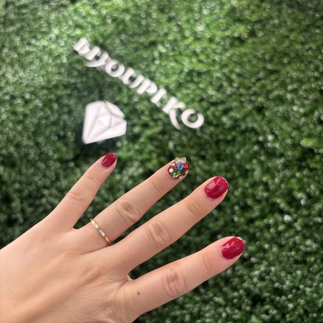 【One&Only(ワンアンドオンリー)の口コミ】 一見はシンプルに見えますが、他にはないデザインだと思い一目惚れしまし…