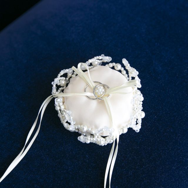 【TOMOE(トモエ)の口コミ】 TONOEというブランドの巴(ともえ)という指輪を選びました。
シンプルなデ…