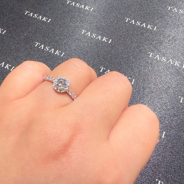 【TASAKI(タサキ)の口コミ】 きらきらが好きだというと店員さんが似合いそう！と出してくださったデザ…