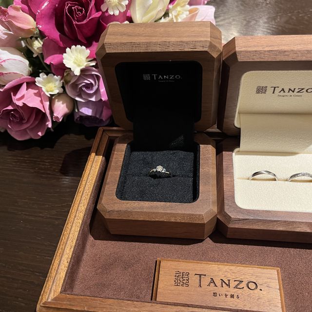 【TANZO.(鍛造指輪)の口コミ】 色々なデザインを見ながら、自分たちが良いと思うデザインの指輪ができて…