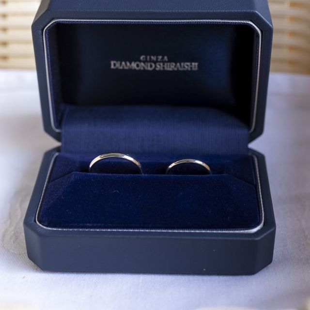【銀座ダイヤモンドシライシの口コミ】 夫婦ふたりともシンプルなデザインの結婚指輪が希望だったので、迷わず写…