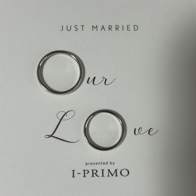 【アイプリモ(I-PRIMO)の口コミ】 シンプルかつ可愛いところと、刻印やダイヤモンドを2人で選んで決めたので…