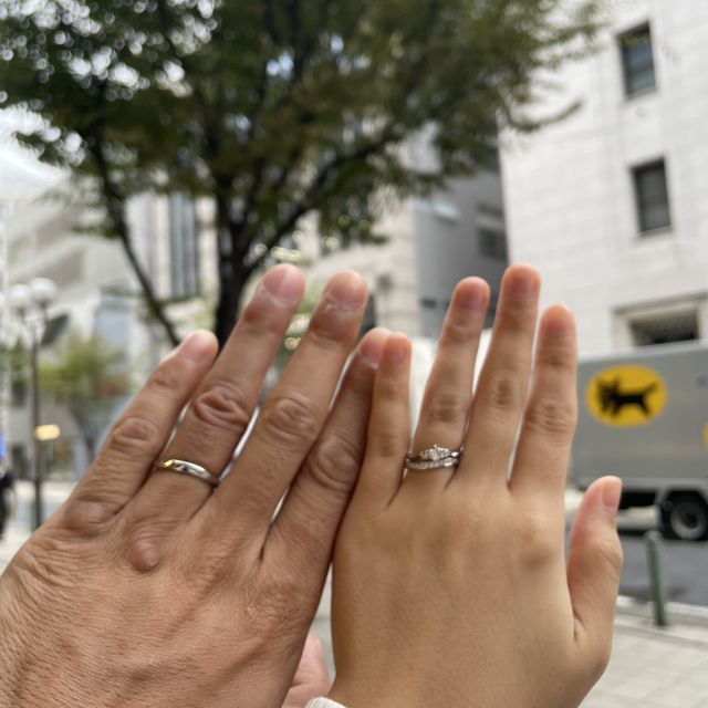 【ラザール ダイヤモンド(LAZARE DIAMOND)の口コミ】 指輪のおすすめポイントはゴージャスさです。上品な、かつゴージャスに見…