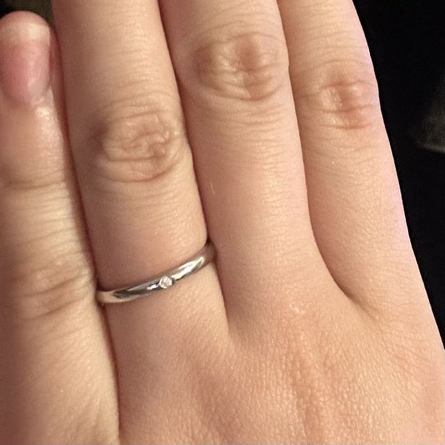 【BRILLIANCE+(ブリリアンスプラス)の口コミ】 私が想像していた結婚指輪なイメージと合致するものを選び試着させていた…