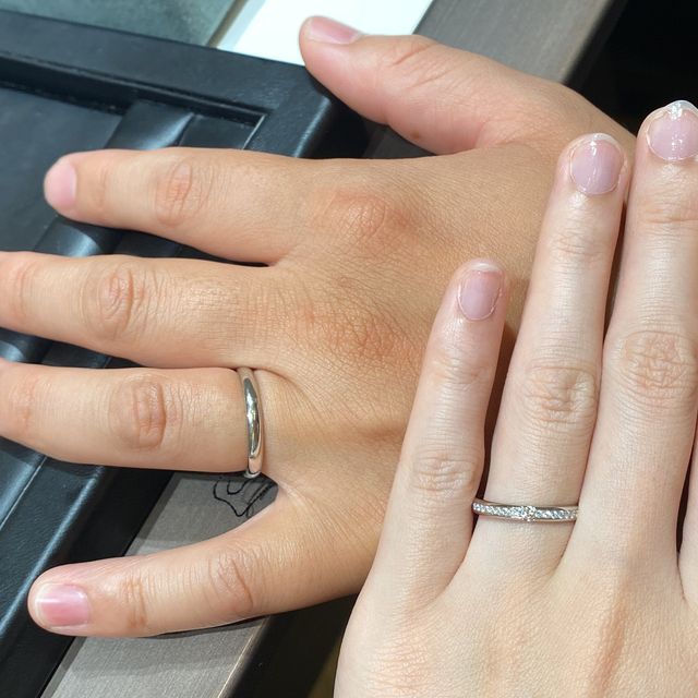 【ラザール ダイヤモンド(LAZARE DIAMOND)の口コミ】 アプローズは、ハーフエタニティーで高級感があります。また、ストレート…