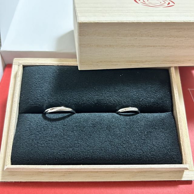 【出雲結(いずもゆい)の口コミ】 どんな場面どんな服装にも合わせやすいデザインだと思います。私たちが購…