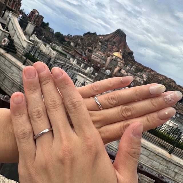 【ヴァンドーム青山(VENDOME AOYAMA)の口コミ】 服装や場所を問わず着用しやすいシンプルなデザインながらその中にもこだ…