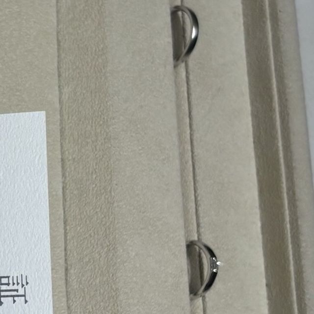 【和光ブライダルブティックギンザの口コミ】 種類が豊富でしてがシンプルなデザインにしました。シルバーが良かったの…