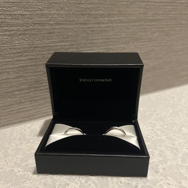 【エクセルコダイヤモンド(EXELCO DIAMOND)の口コミ】 長く着用できるよう、シンプルなデザインにしました。シンプルでもありま…