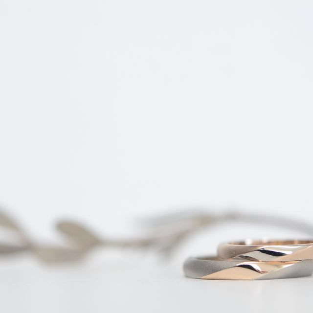 【CRAFY(クラフィ)の口コミ】 ブランドの指輪はどれもあまり変わらないように見えたので、自分たちの思…