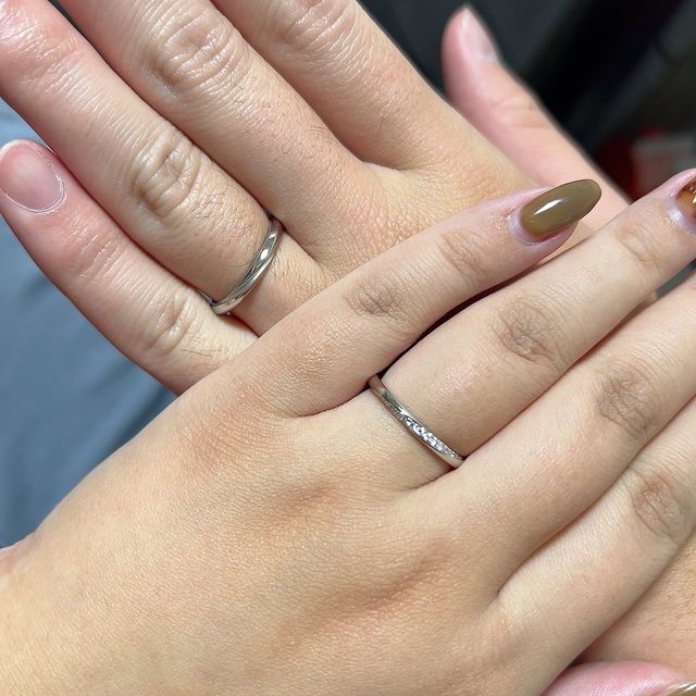 【アイプリモ(I-PRIMO)の口コミ】 付け心地が良く、シンプルで綺麗なデザイン。
指がサラッとして見えます！…