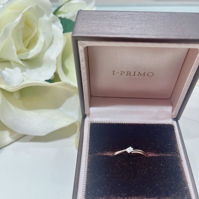 【アイプリモ(I-PRIMO)の口コミ】 普段使いしたい、結婚指輪と重ね付けしたい、という希望に沿ったシンプル…