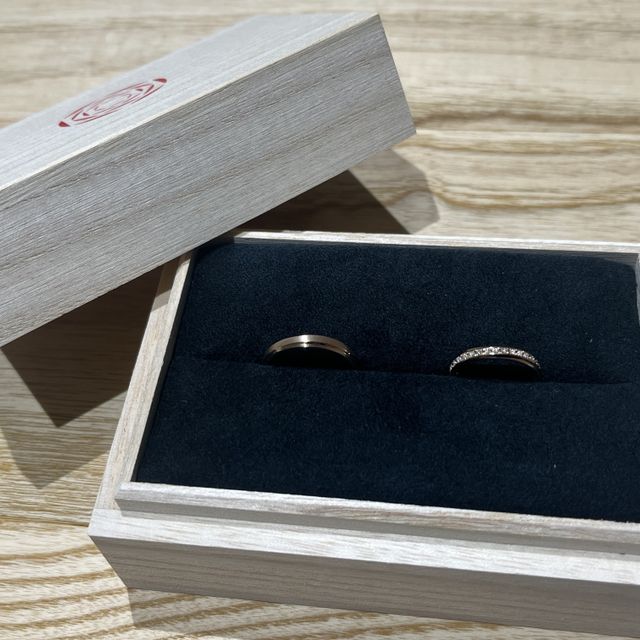 【出雲結(いずもゆい)の口コミ】 「- 時 結 - と き」というコンセプトの指輪を選びました。やや太めのリン…