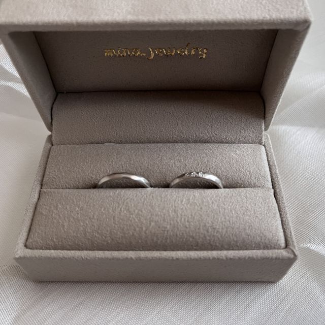 【mina.jewelry(ミナジュエリー)の口コミ】 私自身手汗体質で、オシャレリングをしている日は違和感からか手汗が引か…