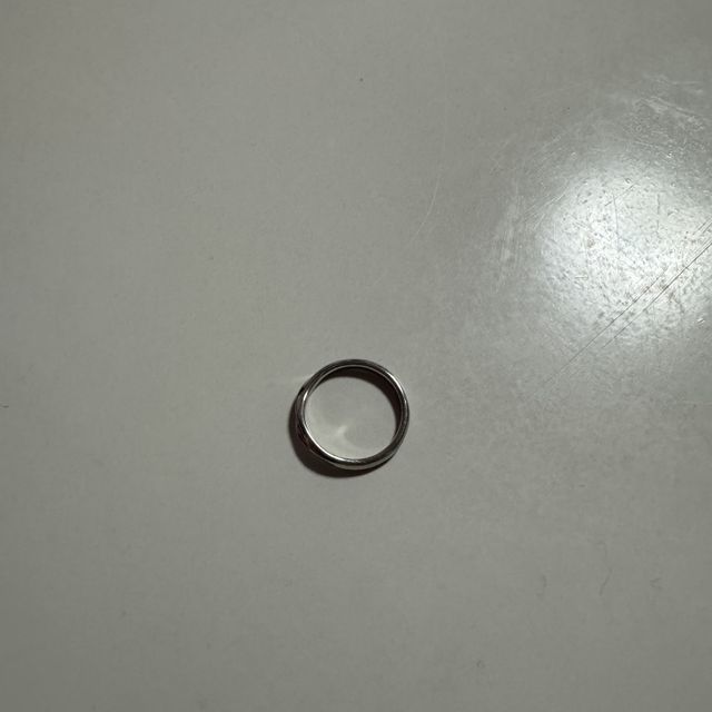 【銀座ダイヤモンドシライシの口コミ】 同じブランドのセットの指輪を購入できたのがよかったです。指輪のデザイ…