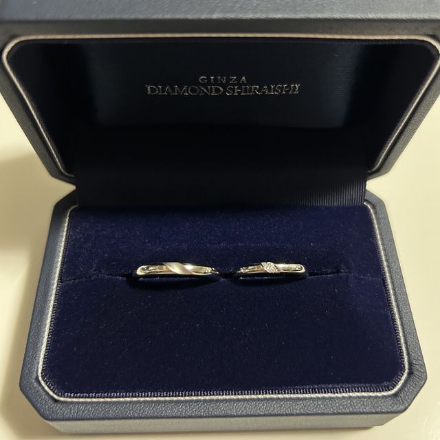 【銀座ダイヤモンドシライシの口コミ】 デザインはシンプルで、一生付けられるようなところがとてもおすすめです…