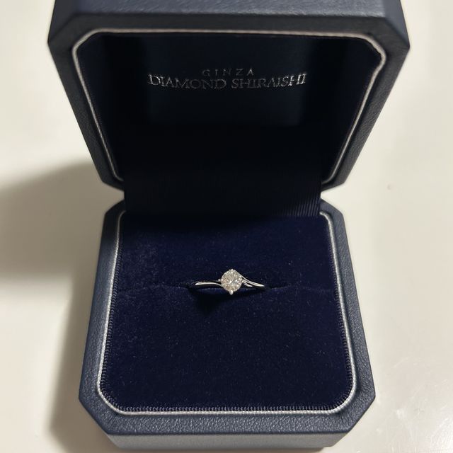 【銀座ダイヤモンドシライシの口コミ】 デザインが豊富であり、自分のイメージに合う指輪を探すことができる。ま…