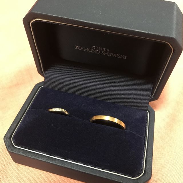 【銀座ダイヤモンドシライシの口コミ】 お互いの指の大きさが全く違うので、ペアにはせず、それぞれ好みのリング…