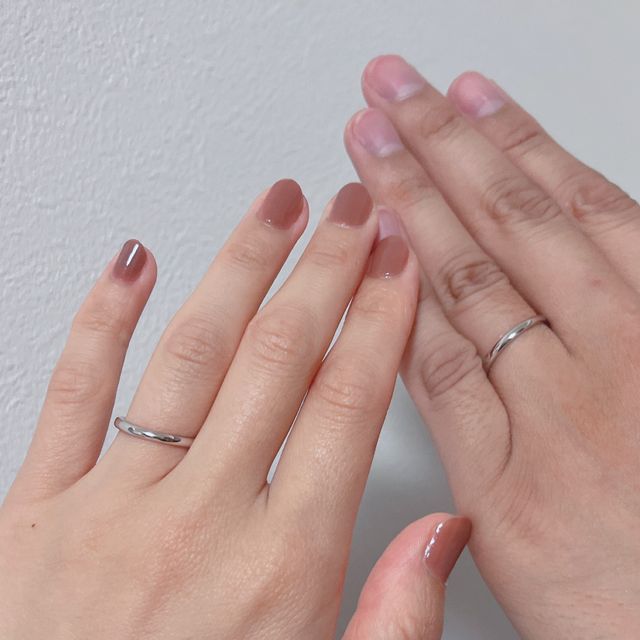 【俄(にわか)の口コミ】 結婚指輪として選んだものはダイヤモンドなどの装飾のない普段使いできる…