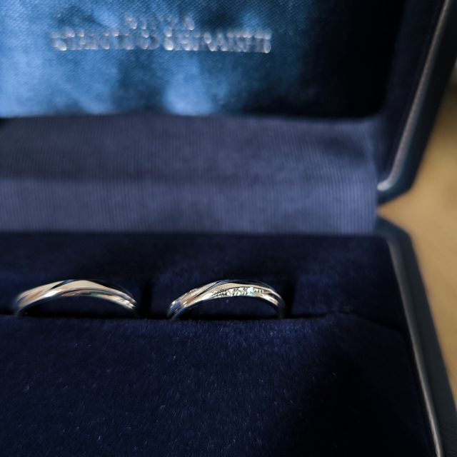 【銀座ダイヤモンドシライシの口コミ】 骨格診断をしていただき、指の形に似合うものをお勧めしてもらいました。
…