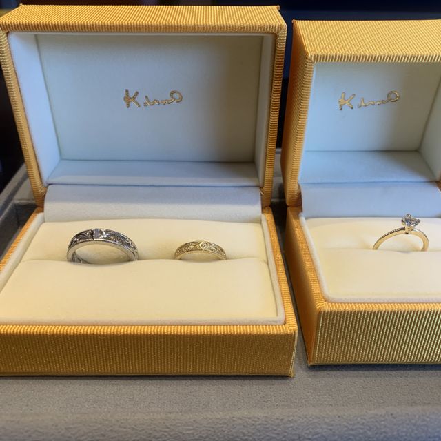 【ケイウノ ブライダル(K.UNO BRIDAL)の口コミ】 婚約指輪は仕事柄普段使いできない分、結婚指輪は人とは被らないデザイン…