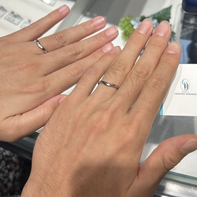 【銀座ダイヤモンドシライシの口コミ】 フェア特典で価格が10%オフになったこともあり、2人が納得いくオプション…