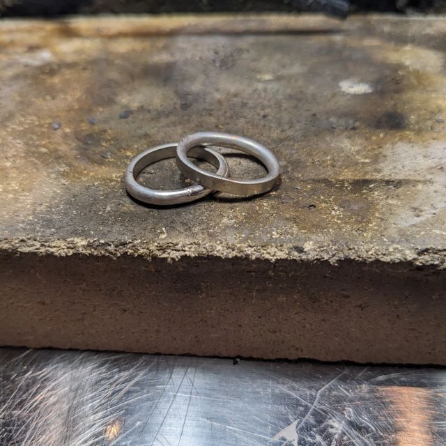 【Smith(工房スミス)札幌店の口コミ】 デザインも無限にあり選ぶのに1時間以上かかりました！ダイヤもたくさん種…