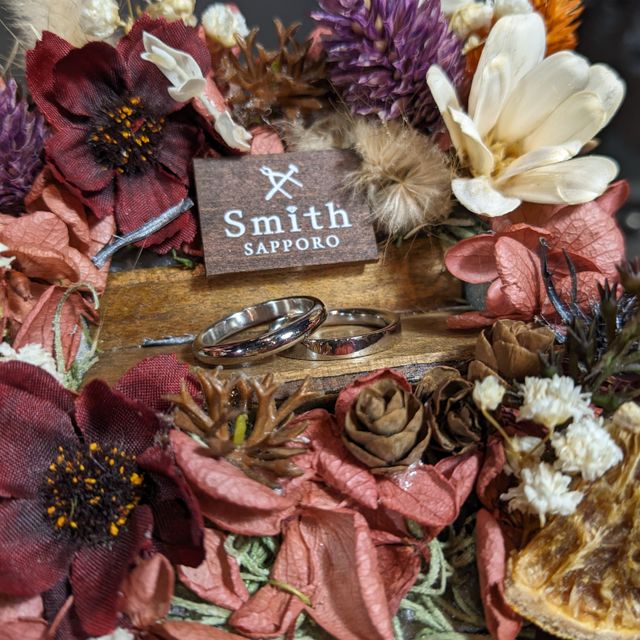 【Smith(工房スミス)札幌店の口コミ】 デザインも無限にあり選ぶのに1時間以上かかりました！ダイヤもたくさん種…
