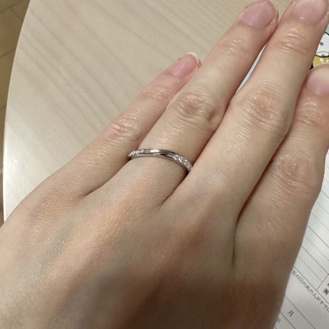 【アイプリモ(I-PRIMO)の口コミ】 お店でパーソナル診断をうけ自分に似合う指輪をえらびました
鍛造製造で丈…