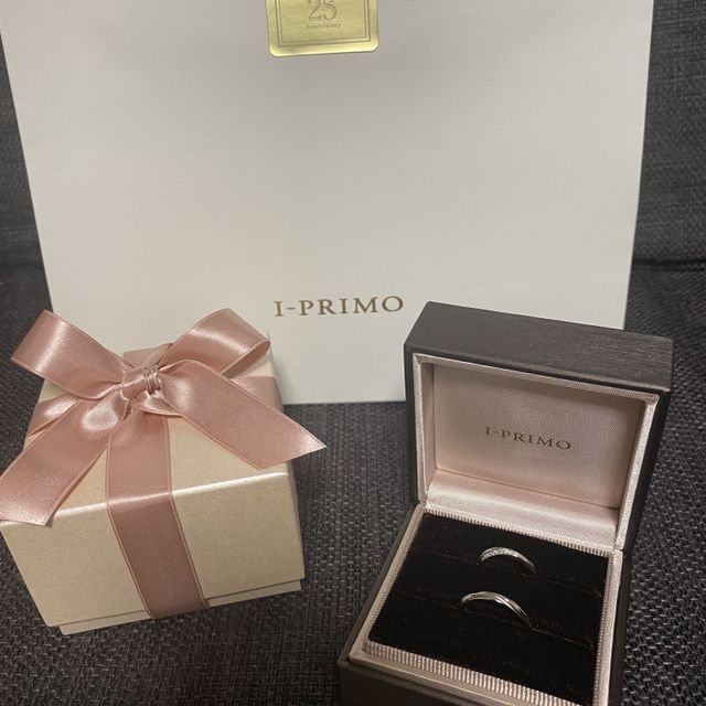 【アイプリモ(I-PRIMO)の口コミ】 キラキラが大好きな私にはひとめぼれだったデザインでした。上からだけで…