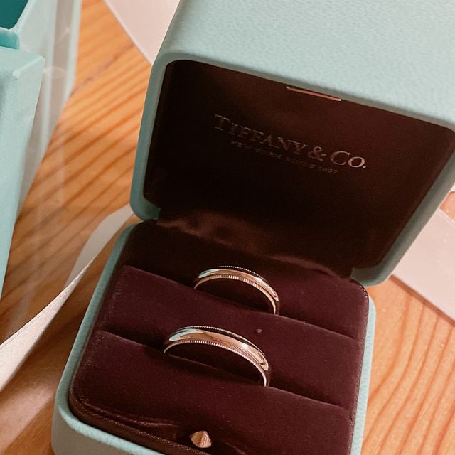 【ティファニー(Tiffany & Co.)の口コミ】 夫婦で普段のアクセサリーがシルバーとゴールドでバラバラでしたが、シル…