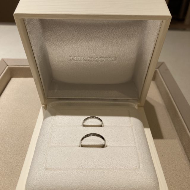【MIKIMOTO(ミキモト)の口コミ】 ミルうちの指輪に憧れがあり、デザインはミルうちのものに絞って選びまし…
