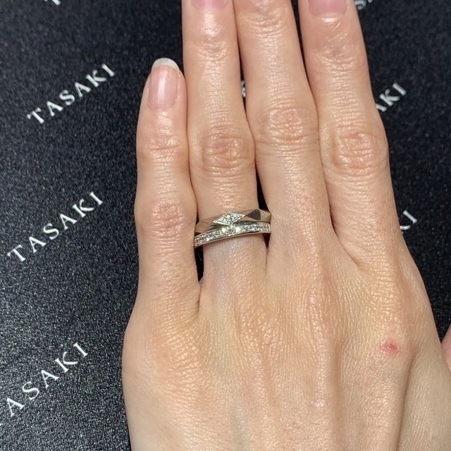 【TASAKI(タサキ)の口コミ】 ファセットと重ね付けがしたく、結婚指輪としてタサキのエタニティリング(…