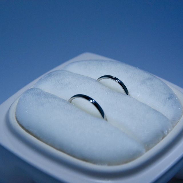 【俄(にわか)の口コミ】 結婚指輪のデザインは、シンプルなものにしようと決めていて、値段帯も15…
