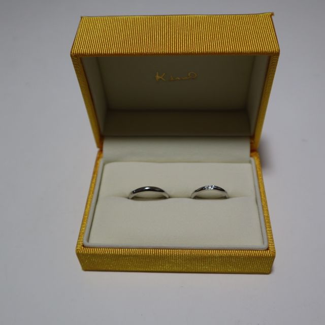 【ケイウノ ブライダル(K.UNO BRIDAL)の口コミ】 ふたりとも水かきが深いと言われたため、ウェーブが入っているデザインに…