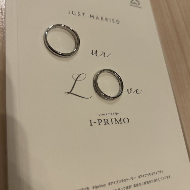 【アイプリモ(I-PRIMO)の口コミ】 新婦側のアルチェステはウェーブの捻りに沿って側面までダイヤがふんだん…