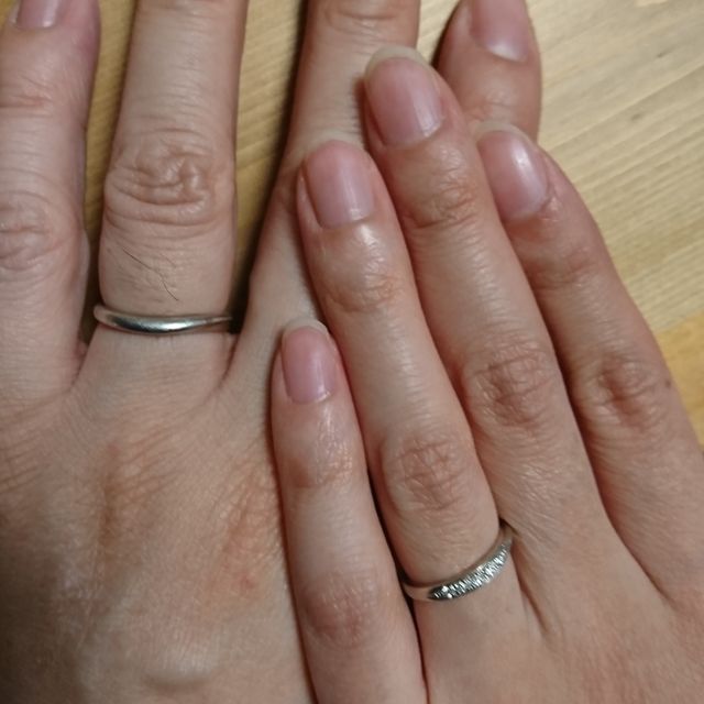 【ラザール ダイヤモンド(LAZARE DIAMOND)の口コミ】 婚約指輪もこちらで、購入したのですが、とにかくデザインとダイヤの質が…