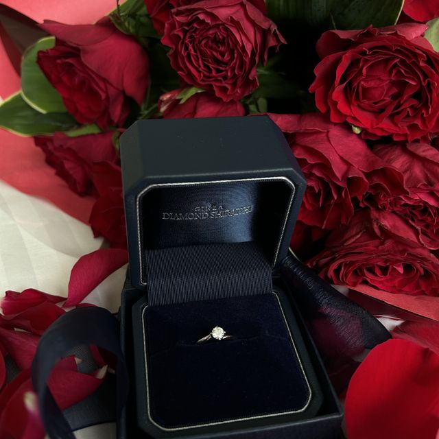 【銀座ダイヤモンドシライシの口コミ】 着け心地が他のブランドと段違いによく、長く付けられると思います。
また…