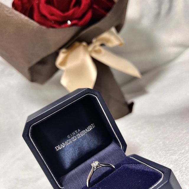 【銀座ダイヤモンドシライシの口コミ】 何十年もつけるものなのでアフターサービスが無料で出来る数が多い所やデ…