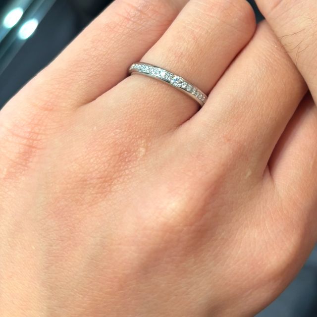 【ラザール ダイヤモンド(LAZARE DIAMOND)の口コミ】 デザインがたくさんあり、彼とどの指輪にするか悩みまくり、3回ほど来店し…