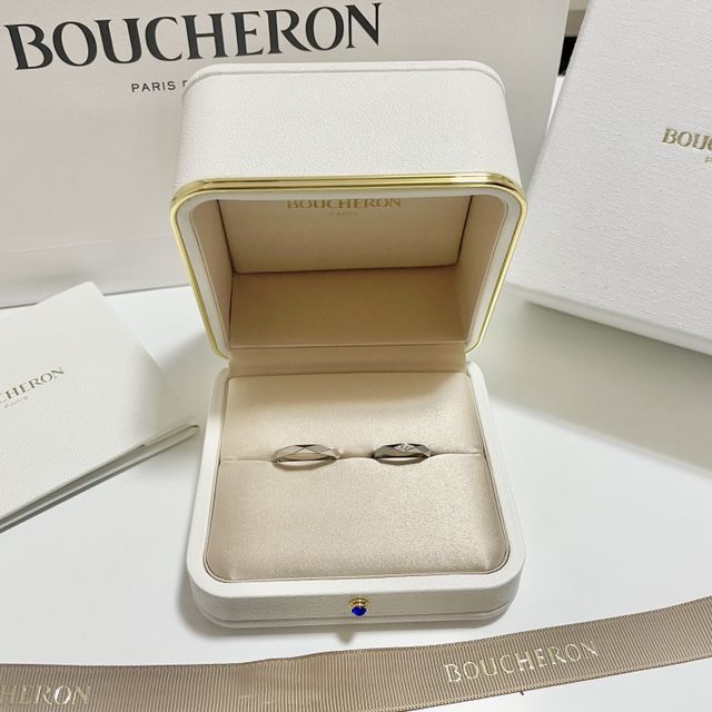 【ブシュロン(BOUCHERON)の口コミ】 何といってもこの個性的なデザインだと思います。周りと被りにくいです。
…