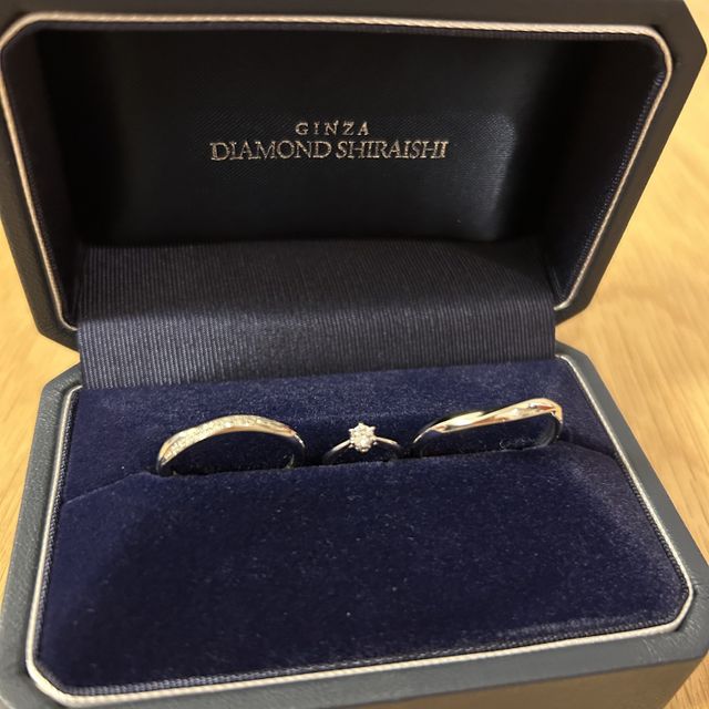 【銀座ダイヤモンドシライシの口コミ】 とてもつけやすく、シンプルでかわいらしいデザインなので普段使いしやす…